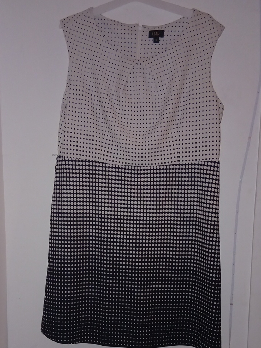 I LE NEW YORK Black and White Dot Shift Dress